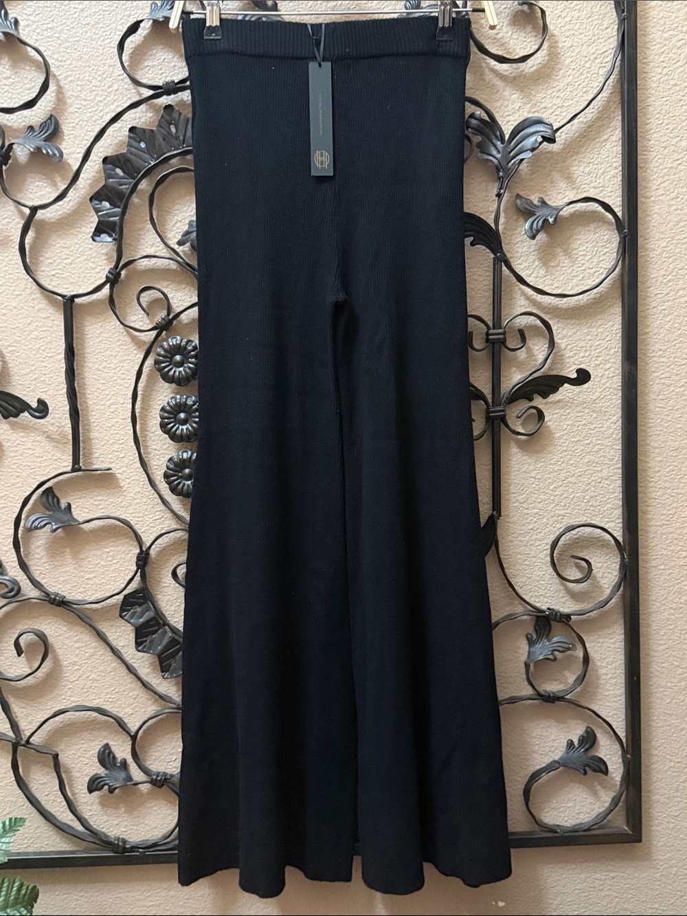 HOUSE OF HARLOW Black Wide-Leg Knit Pants - Women Size XS NWT